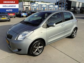 Toyota Yaris 1.3 VVTi Automaat ParkeerSensor Van Oma 1926!