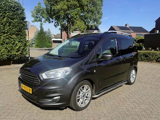 Ford Tourneo Courier 1.0 Titanium