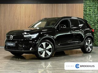 Volvo XC40 Recharge Plus | Trekhaak | All Season banden | Adaptieve Cruise Control | Stoel en Stuurwielverwarming | 19 inch | Parkeercamera | Pilot Assist | BLIS Dode Hoek Detectie | Textiel City Canvas bekleding | Zitting verlenging voorstoelen | Google Infotainment | Keyless Drive | Parkeersensoren voor+achter | Warmtepomp | Privacy Glass | Elektrisch bedienbare achterklep | DAB Radio | Apple Carplay/Android Auto | Draadloos telefoon opladen | Volvo On Call met mobiele App functie |