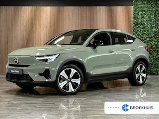 Volvo C40 Recharge Plus 69 kWh | All-season banden | Parkeercamera | Adaptieve Cruise Control | Pilot Assist | Stoel en Stuurwielverwarming | Panoramadak | 19 Inch | Zitting verlenging voorstoelen | BLIS Dode Hoek Detectie | Warmtepomp | Google Infotainment | Keyless Drive | Privacy Glass | Parkeersensoren voor+achter | Elektrisch bedienbare achterklep | Alarm Klasse III | DAB Radio | Apple Carplay/Android Auto | Volvo On Call met mobiele App functie | Sage Green Metallic |