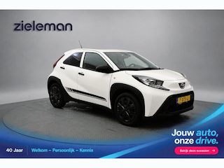 Toyota Aygo 1.0 VVT-i MT - Carplay, adaptive Cruise, Airco, Paradepaartje