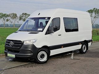 Mercedes-Benz Sprinter 317 1.9 CDI L2H2 Dubbel Cabine Cruise control, Airco, Carplay, Camera, Climate control, Dodehoek detectie, 3.5T-trekhaak