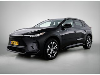 Toyota bZ4X Dynamic 71 kWh ACC | Clima | Stoel en Stuurverwaring | Carplay | 360 camera | Trekhaak |