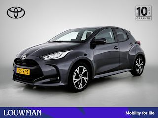 Toyota Yaris 1.5 Hybrid 115 Dynamic | Parkeersensoren V+A | Blindspot | Stuur-Stoelverwarming |