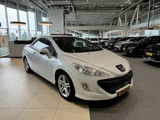 Peugeot 308 CC 1.6 THP Noir & Blanc