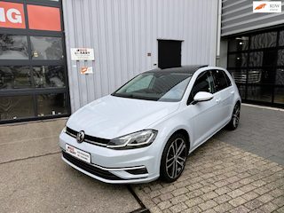 Volkswagen Golf 1.5 TSI Highline Business R