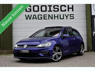 Volkswagen Golf 1.5 TSI Highline Business R | Pano | Digitaal dashboard | Standkachel |