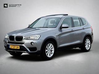 BMW X3 XDrive20i High Executive (NL-auto,Goed OndG, Panorama, Camera, Trekhaak, Navi, PDC V+A, StoelV, Cruise Control, Etc)
