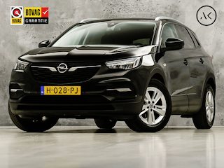 Opel Grandland X 1.2 Turbo Sport (APPLE CARPLAY, GROOT NAVI, STUUR/STOELVERWARMING, CAMERA, LEDER, SPORTSTOELEN, LED KOPLAMPEN, PARKEERSENSOREN, NIEUWE APK, NIEUWSTAAT)