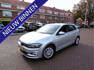 Volkswagen Polo 1.0 MPI Comfortline CAMERA APPLE CARPLAY CRUISECONT TEL...
