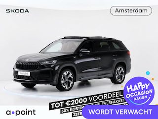 Skoda Kodiaq 1.5 TSI PHEV Sportline Business 150 pk Automaat (DSG) | Navigatie | Panoramadak | Trekhaak (wegklapbaar) | Parkeersensoren | Achteruitrijcamera | Adaptieve cruise control | Stuur / Stoelverwarming v/a | Draadloze Telefoonlader |
