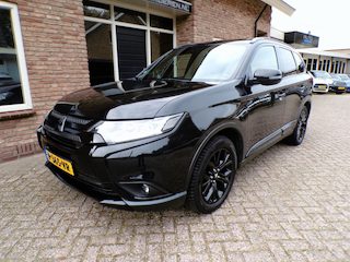 Mitsubishi Outlander 2.0 Instyle Automaat / Navi /Schuifdak / Trekhaak