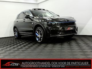 Lynk & Co 01 1.5 Panoramadak, 360 Camera, Navi, Keyless start, Stoelverwarming, Elektrische achterklep, Lichtmetalen velgen