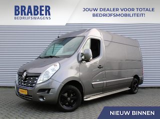 Renault Master T33 2.3 dCi L2H2 Stop & Start | Automaat | Trekhaak | Camera | Airco | Navi | Cruise | 16" LM | PDC | Licht-/regensensor | Volledig betimmerd |