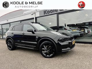 Lynk & Co 01 1.5 261pk PHEV 7DCTH , Black Edition , Panodak , Adaptive cc , Carplay .