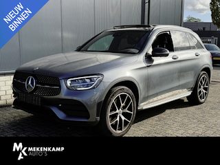 Mercedes-Benz GLC 300e 4MATIC AMG Line 20"/Panoramadak/Trekhaak/Leder/Stoelverwarming + ventilatie//Keyless/Treeplanken/Apple Carplay & Android Auto/Alarm