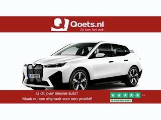 BMW iX xDrive40 Executive 77 kWh Sportpakket - Trekhaak - Driving Assistant Professional - Multifunctionele stoelen voor - BMW Laserlight - Harman Kardon - Comfort Access - Warmte Comfortpakket voor en achter -