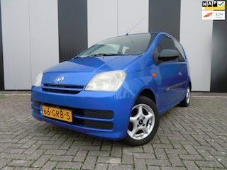 Daihatsu Cuore 1.0-12V 100th Anniversary