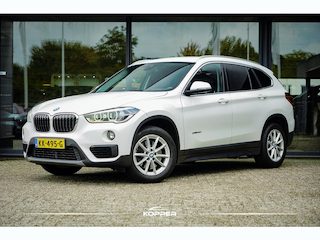 BMW X1 sDrive20i Centennial Executive / Aut / Trekhaak / Leder