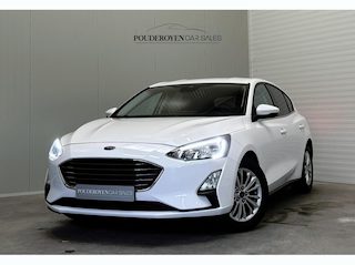 Ford Focus 1.0 EcoB. Hybrid Titanium X Business / Virtual Dashboard / Trekhaak / Carplay / NL Auto / NAP / Keurige staat!