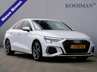 Audi A3 Limousine 35 TFSI S edition 150 Pk Automaat Navi / DAB / Apple Carplay / Camera