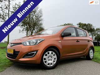 Hyundai i20 1.2i i-Drive LPG G3 | Airco | 1e Eigenaar | Trekhaak | AUX | Nieuwe APK | Goed Onderhouden!|