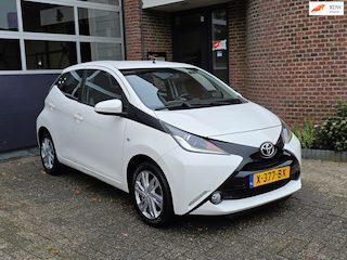 Toyota Aygo 1.0 VVT-i x-wave Airco |Camera |Apk