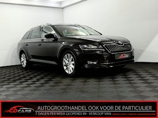 Skoda Superb Combi 1.4 TSI ACT Sportline Business Leder, Parkeersensoren, Navi, Keyless start, Elektrische achterklep, Cruise control, Memory stoelen, Stoelverwarming