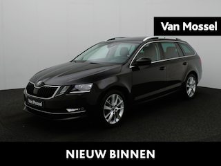 Skoda Octavia Combi 1.6 TDI Greentech Style | LEDER | NAVIGATIE | CLIMATE CONTROL | CAMERA | PARKEERSENSOREN | LICHTMETALEN VELGEN | SCHUIFDAK | LED VERLICHTING |