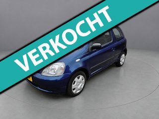 Toyota Yaris 1.3-16V VVT-i Luna, Airco, Trekhaak, NAP
