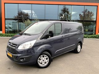 Ford Transit Custom 270 2.2 TDCI L1H1 Limited Airco Cruise Camera 3 Zits Leer Trekhaak 2500 kg Alu Velg Euro 5