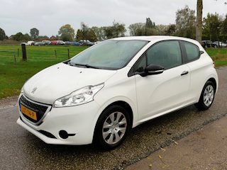 Peugeot 208 1.0 VTi LEES TEKST! Active APK 10-2027 Airco