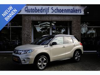 Suzuki Vitara 1.6 High Executive CAMERA TREKHAAK-AFNEEMBAAR LEER/ALCANTARA PANO ALL-SEASONS DEALER-ONDERHOUDEN STOELVERWARMING DUO-TONE NAVI NAP CRUISE 17"LMV CLIMA 2xPDC 2xKEYLESS