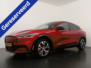 Ford Mustang Mach-E Extended Premium RWD 98 kWh | Adapt. cruise | LED | 360° Camera | El. verst. stoel + geh.| SOH 95,9% | 4 seiz. banden | Apple Carplay & Android Auto draadloos |