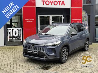 Toyota Corolla Cross Hybrid 140 Dynamic NIEUW MODEL! STOEL/STUURVERW BLIND SPOT EL-ACHTERKLEP NAVI PARK-SENSOREN APPE/ANDROID 18'' LM-VELGEN CAMERA AD-CRUISE CLIMA