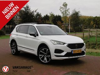 Seat Tarraco 1.4 TSI e-Hybrid PHEV FR | Panoramadak | Trekhaak | 360 Camera | Sfeerverlichting | Sportstoelen | Dealeronderhouden |