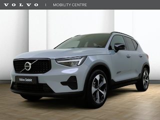 Volvo XC40 B4 Plus Dark | Panoramadak | Trekhaak | Harman/Kardon |