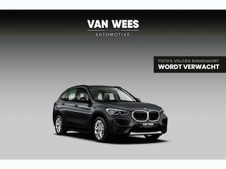 BMW X1 xDrive25e Business Edition Plus | 1e eigenaar | Stuurverwarming | Head-up | LED adaptief | Park Assistant | Camera | Sportstoelen | DAB | Stoelverwarming | Navigatie Plus