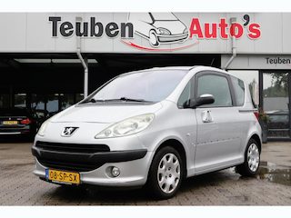 Peugeot 1007 1.4 Gentry | Nieuwe APK | Climate control | Elektrische ramen en buitenspiegels | Elektrische zij-schuifdeuren