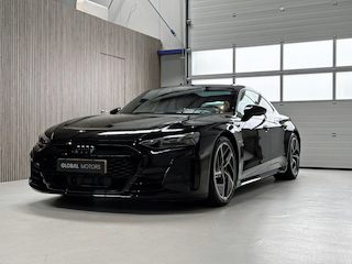 Audi e-tron GT RS 93 kWh - PANORAMADAK - BANG & OLUFSEN - LED - HEAD UP DISPLAY - STUURVERWARMING - STOELKOELING + VERWARMING