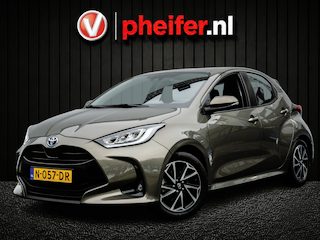 Toyota Yaris 1.5 Hybrid Dynamic Trekhaak/ Carplay/ Full led/ Adapt. cruise/ Camera/ Lmv/ Navigatie Apps