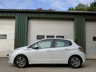 Peugeot 208 1.2 VTI ENVY