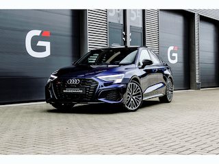 Audi A3 Limousine 2.0 TFSI quattro | Edition One | Pano | Carbon | HUD | Matrix | B&O | Sportstoelen