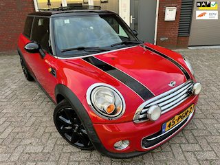 Mini Cooper 3-Deurs 1.6 Business Line / Pano / Airco / Cruise / NAP