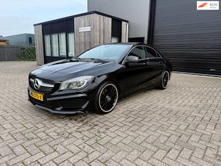 Mercedes-Benz CLA 180 Edition 1|Automaat|Led|Stoelverwarming|Navigatie|Compleet onderhouden|
