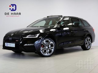 Skoda Octavia 1.4 TSI iV RS - Pano - Trekhaak - Head-Up - Matrix LED - 19 Inch