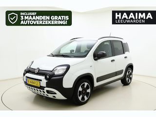 Fiat Panda 1.0 Hybrid City Cross | Parkeersensoren | DAB Radio | Bestuurdersstoel in hoogte verstelbaar | Extra getint glas | Dakrails | Lichtmetalen velgen