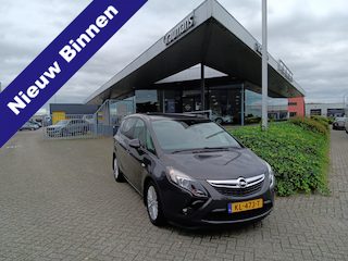 Opel Zafira Tourer 1.4 140PK Innovation 7-zitter, Clima, Navi, Camera, PDC, Trekhaak etc. incl. 12 mnd BOVAGgarantie