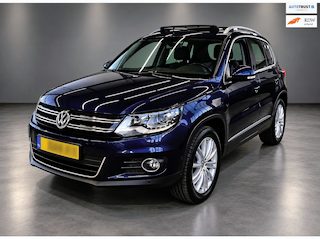 Volkswagen Tiguan 1.4 TSI | 55.000KM! | Pano | Stoelverwarming | nieuwstaat!