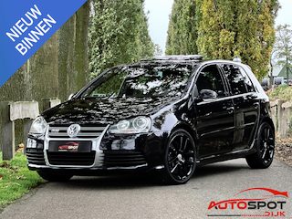 Volkswagen Golf 3.2 R32